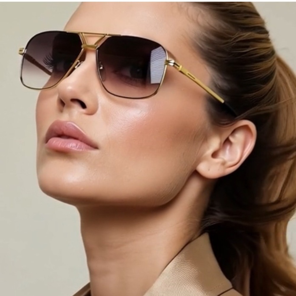 Aviator Sunglasses Gold Frame Gradient Square Lenses Women's Fashion Accessory‎